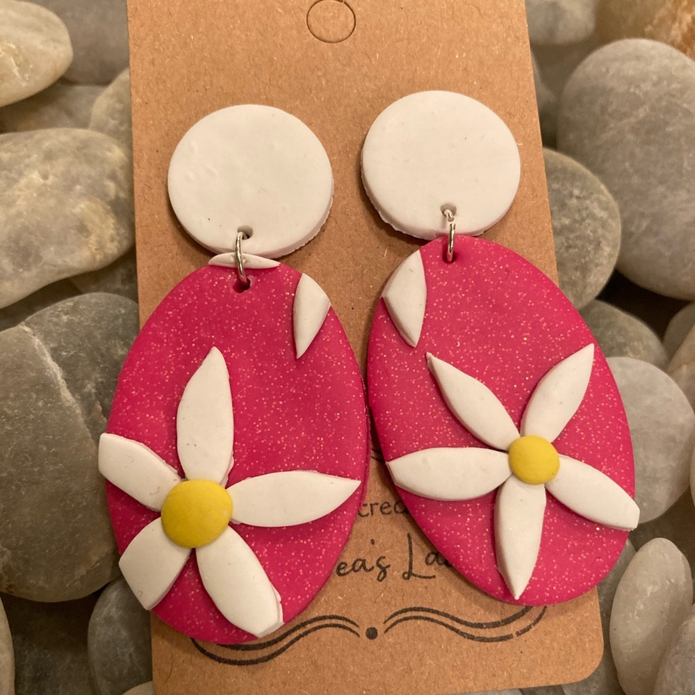 Pink and White Floral Earrings. Lightweight polymer clay.